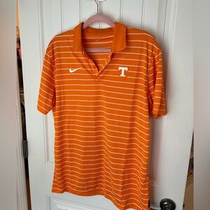 men’s medium, tennessee nike collared shirt.
